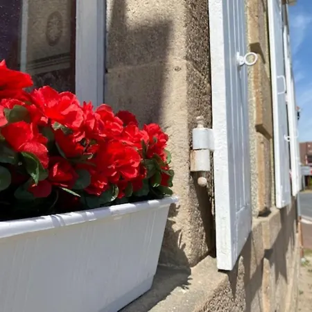Maison De L'aumance Bed & Breakfast *