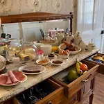 Alojamento de Acomodação e Pequeno-almoço Maison De L'aumance