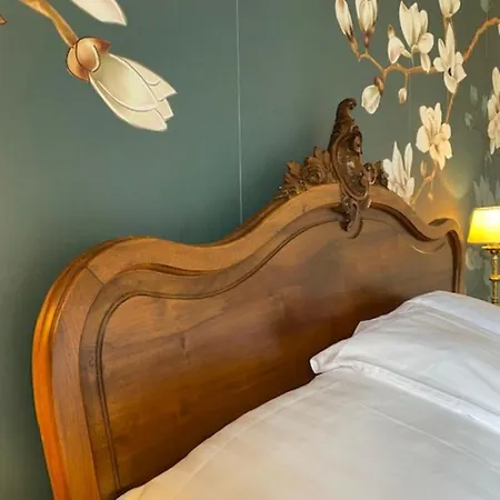 Bed & Breakfast Maison De L'aumance 4*