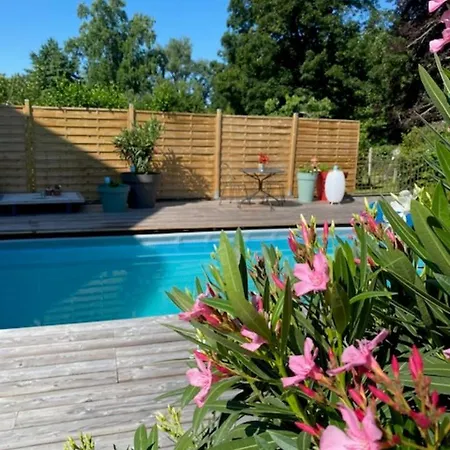 Maison De L'aumance Bed & Breakfast *