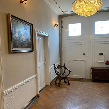 Bed & Breakfast Maison De L'aumance 4*