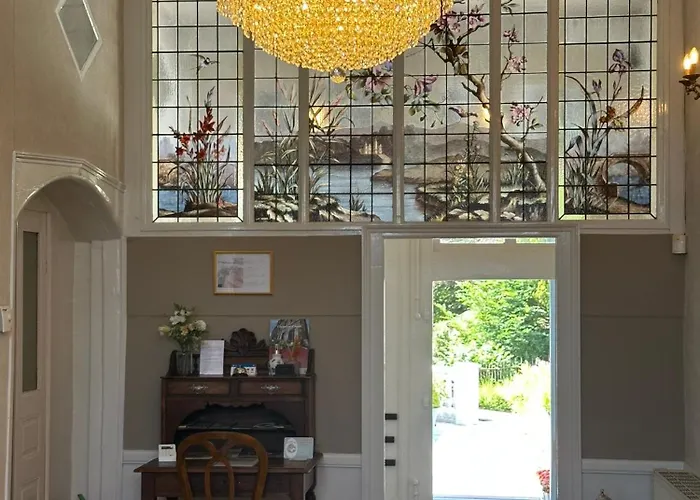 Alojamento de Acomodação e Pequeno-almoço Maison De L'aumance 4*