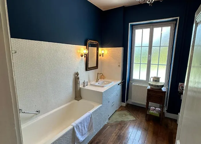 Alojamento de Acomodação e Pequeno-almoço Maison De L'aumance Meaulne